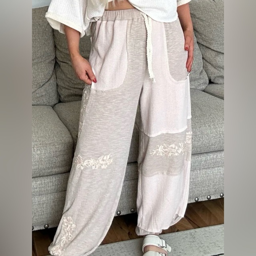 New POL Clothing Lounge Boho Bohemian Embroidered Drawstring Joggers Sweat Pants - Picture 3 of 10